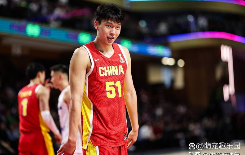 杨瀚森成魔鬼筋肉人!化身金刚狼体重超詹皇,跟CBA时期是一人