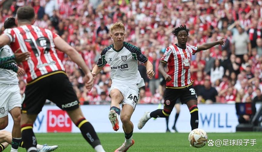 桑德兰主帅:尽管控球上有些挣扎,但我们有球状态下做得很好