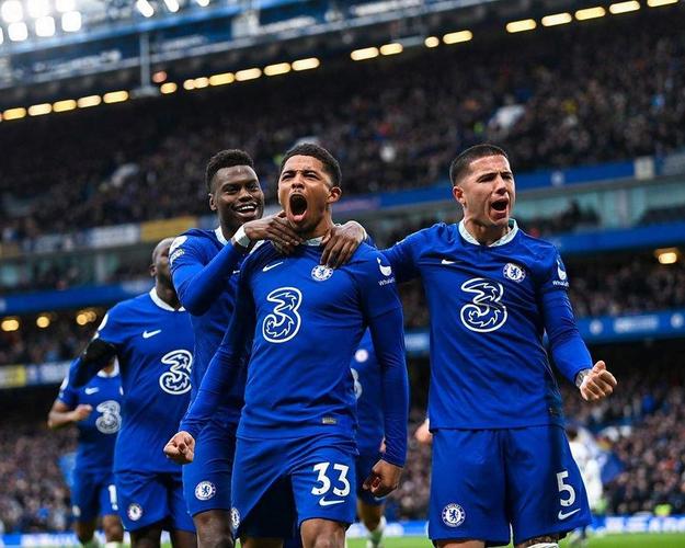 TA:由于危险驾驶被定罪,切尔西与韦斯利-福法纳进行正式谈话