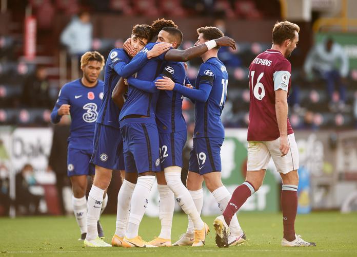 切尔西英超客战伯恩利的战绩为8胜1平，近5次做客均取得大胜