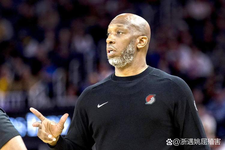 拓记：斯普利特亲口承认喜欢杨瀚森的组织能力 可以作为进攻轴心