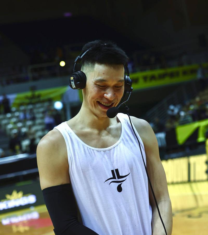 实至名归！新北国王队宣布将退役林书豪的7号球衣