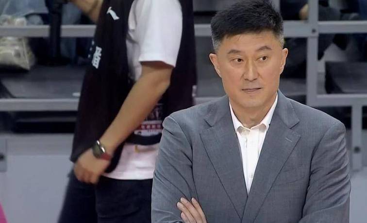 杜锋：广东篮球在全运会拿到多枚金牌有里程碑式的意义