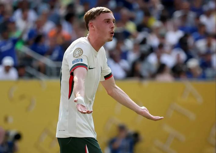 图片报：诺伊尔和基米希均参加赛前最后一练，预计能够出战弗赖堡