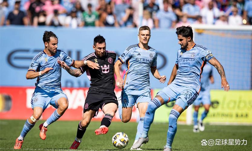 纽约城晒海报预热对阵迈阿密国际,比赛11月30日7点开球